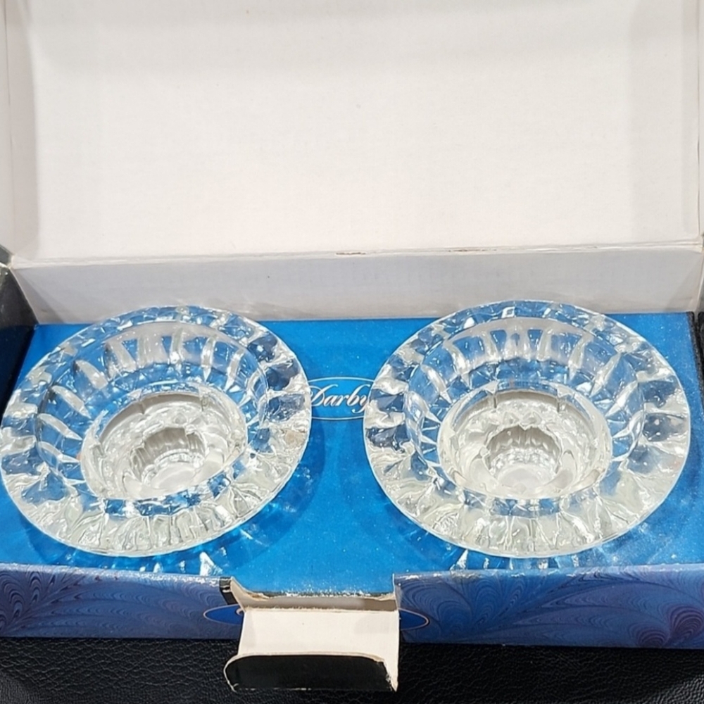 VINTAGE DARBY CRYSTAL GLASS CANDLEHOLDER SET